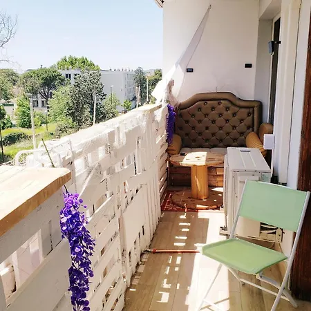 Air-conditioned Residential From 1 To 6 - Bathtubs In - Wifi - Kitchen - Laundry - Self-arrival - Parking Apartment Avignon